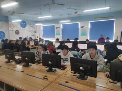 軟件學(xué)院首批“1+X Java Web應(yīng)用開(kāi)發(fā)”職業(yè)技能等級(jí)（中級(jí)）考試全員通過(guò)